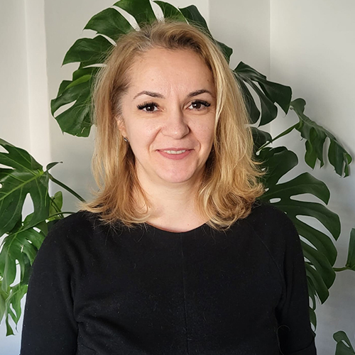 Mihaela Alexandru, Managing Partner ToKnow